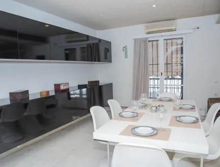 Theodore's Maisonette Next To The Metro Station Apartment Athens