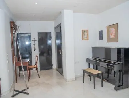 Theodore's Maisonette Next To The Metro Station Atena